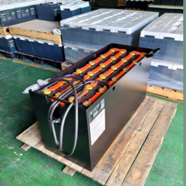 ẮC QUY XE NÂNG ROCKET VCF280 (48V-280Ah/5Hr)
